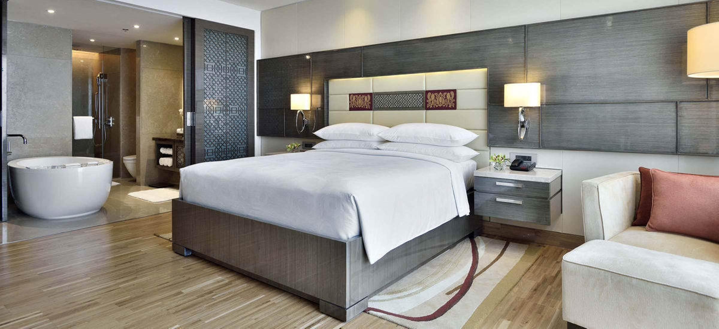 Hotel Jw Marriott Mumbai Sahar Airport Exteriér fotografie A bedroom at the hotel