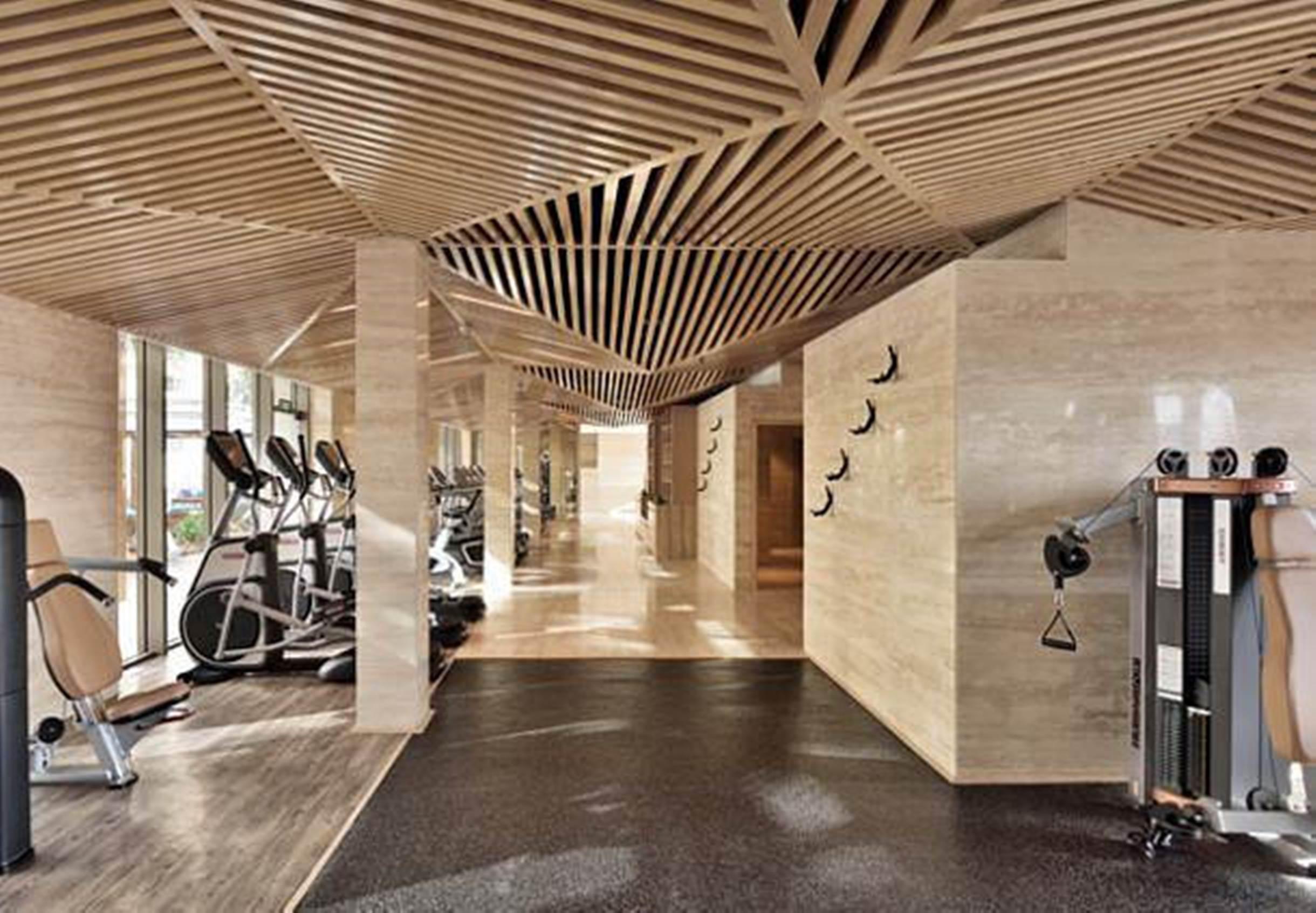 Hotel Jw Marriott Mumbai Sahar Airport Exteriér fotografie The gym at The Dorchester