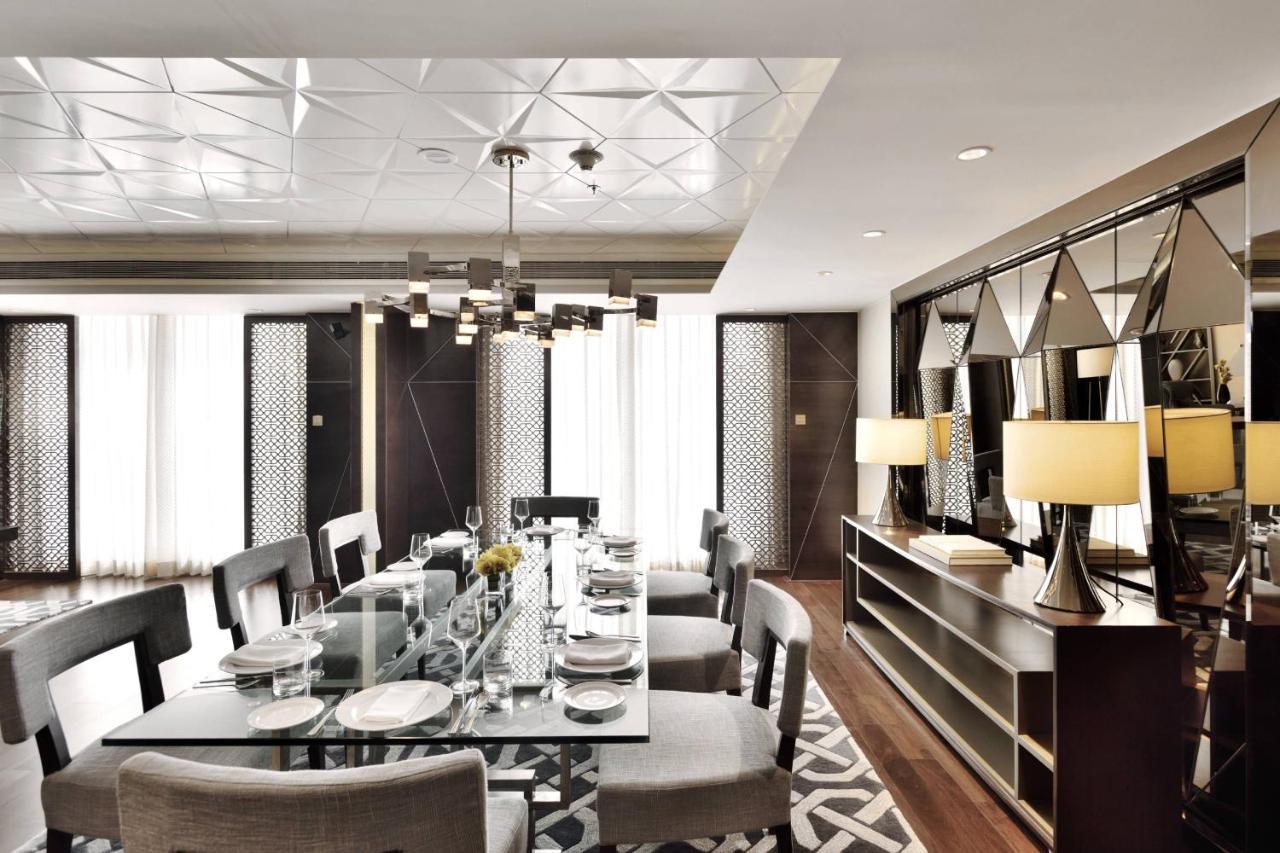 Hotel Jw Marriott Mumbai Sahar Airport Exteriér fotografie A dining room